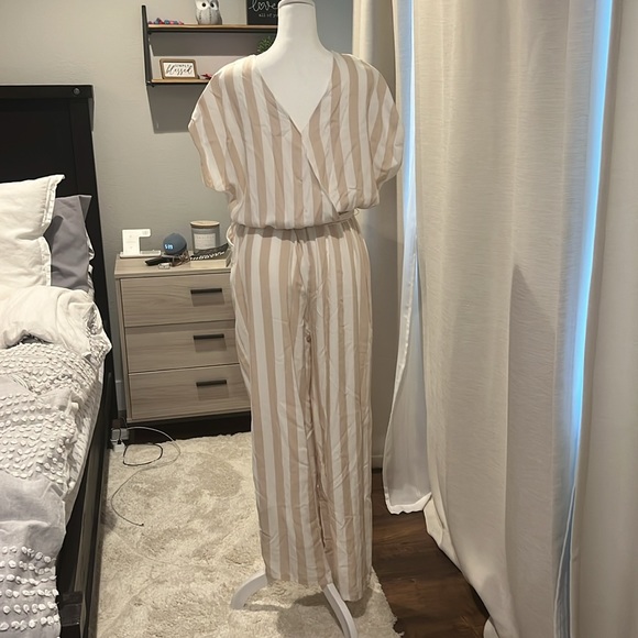 Striped romper - Picture 5 of 5